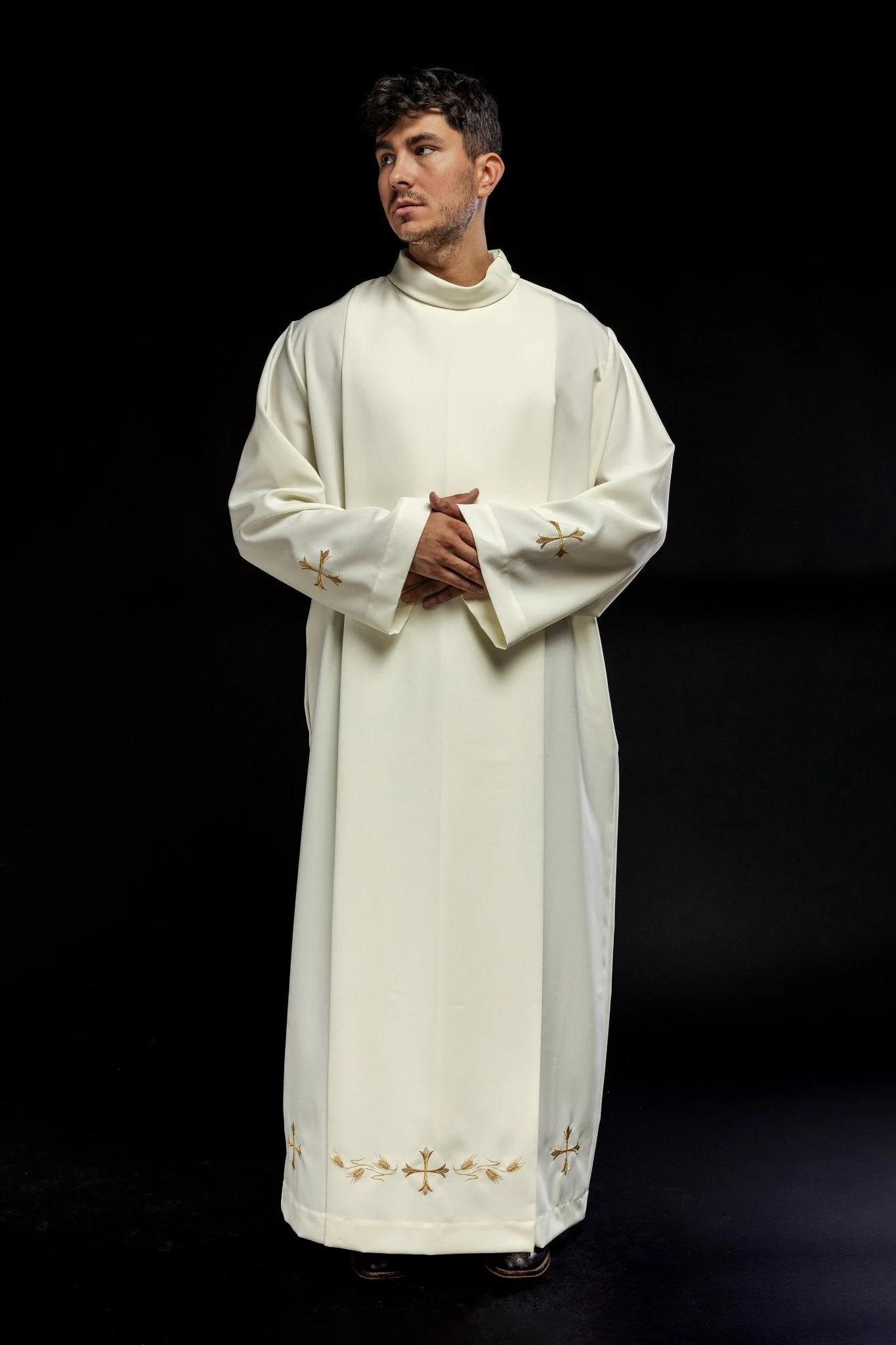 Embroidered cleric alb with collar - Image 5